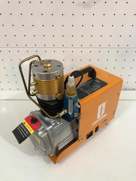 Компрессор ВД 220В 1.8 кВт (010).